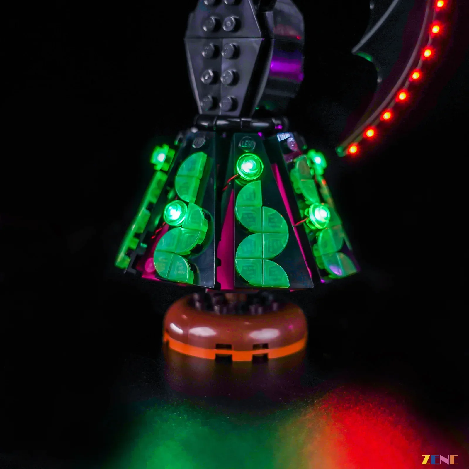 Light Kit for Maleficent's and Cruella De Vil's Dresses #43262 - Image 11