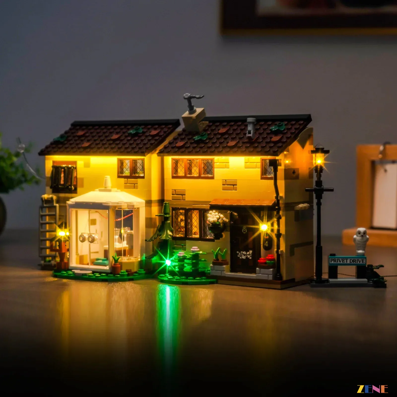 Light Kit for Privet Drive: Aunt Marge's Visit #76451 - Image 12