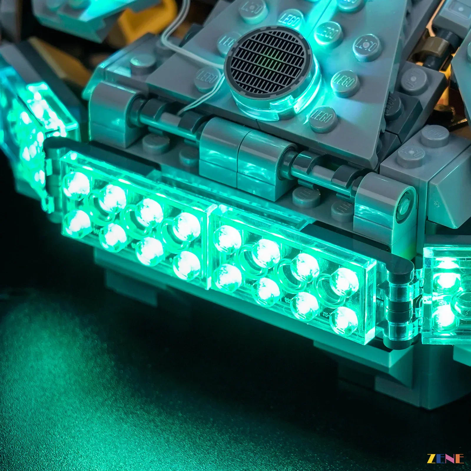 Light Kit for SMART Play: Millennium Falcon #75426 - Image 5